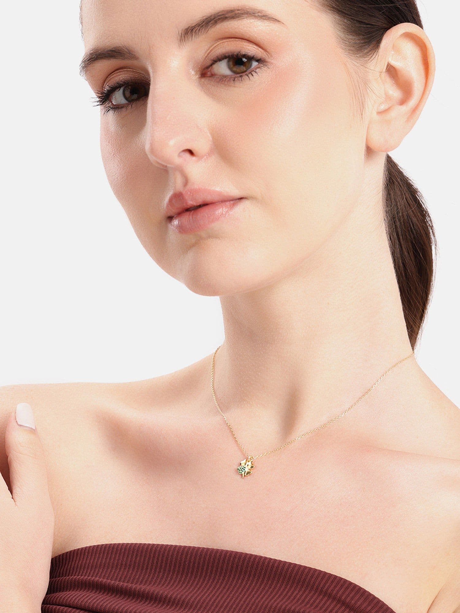 Elevate Your Style with 18K Gold Plated 4-Clover Pendant Necklace